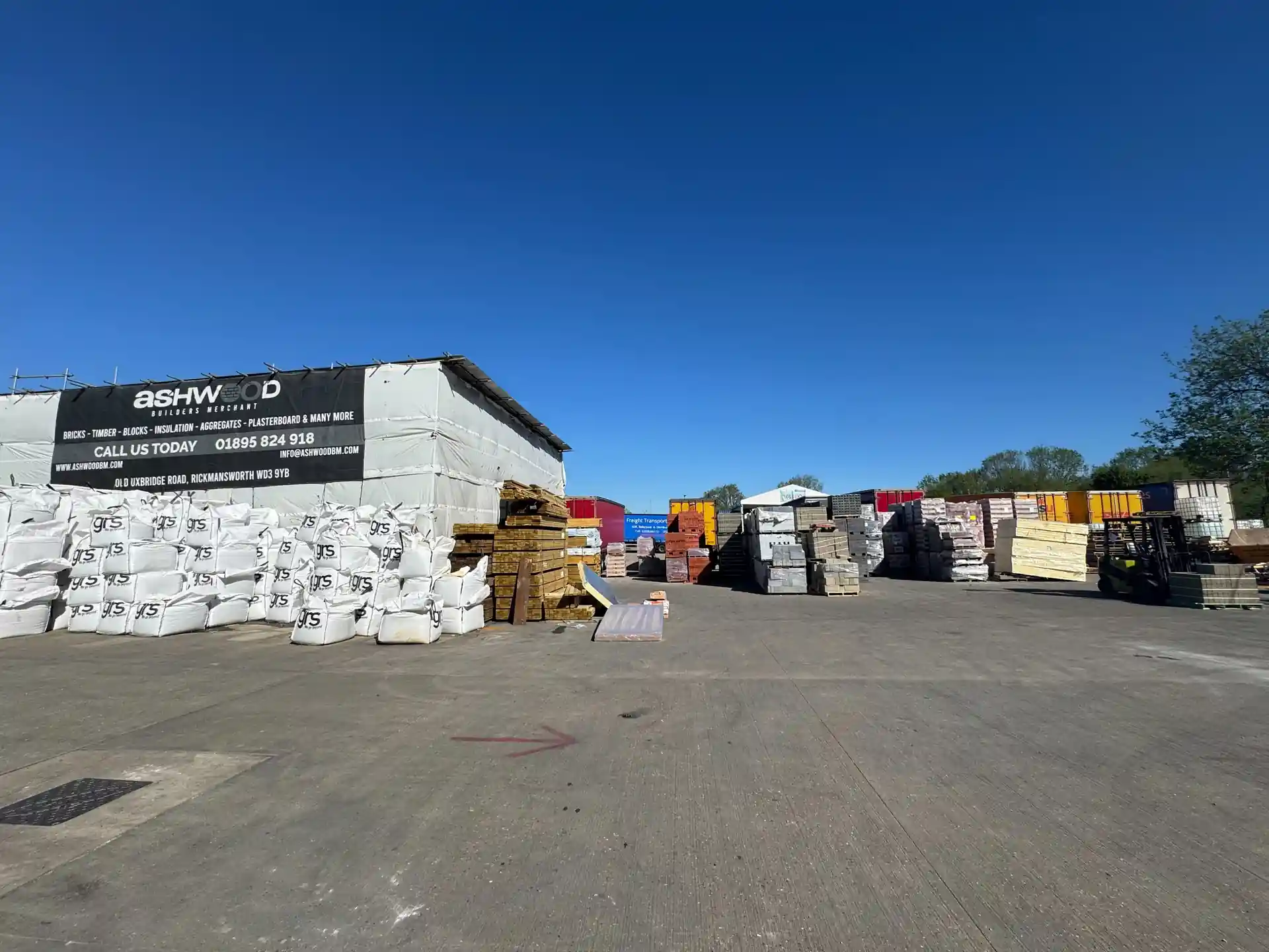 Building supplies at the Ashwood Builders Merchant trade counter